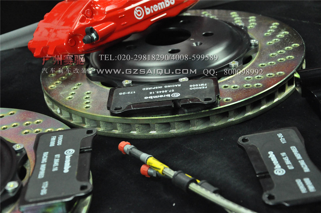 別克君威原裝位BREMBO 剎車套裝 F50大四活塞剎車鮑魚 大大提升制動(dòng)力